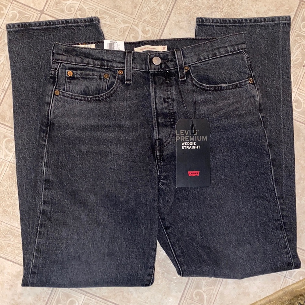 Levi’s wedgie straight